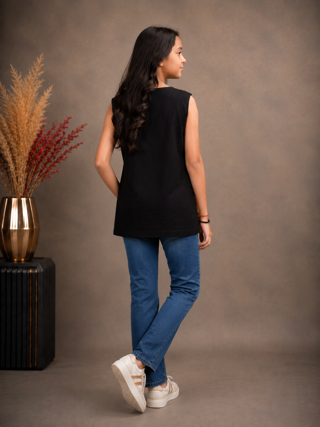 Kids Traditional Kashmiri Kurti with Floral Embroidery, Sleeveless, Ethnic Wear