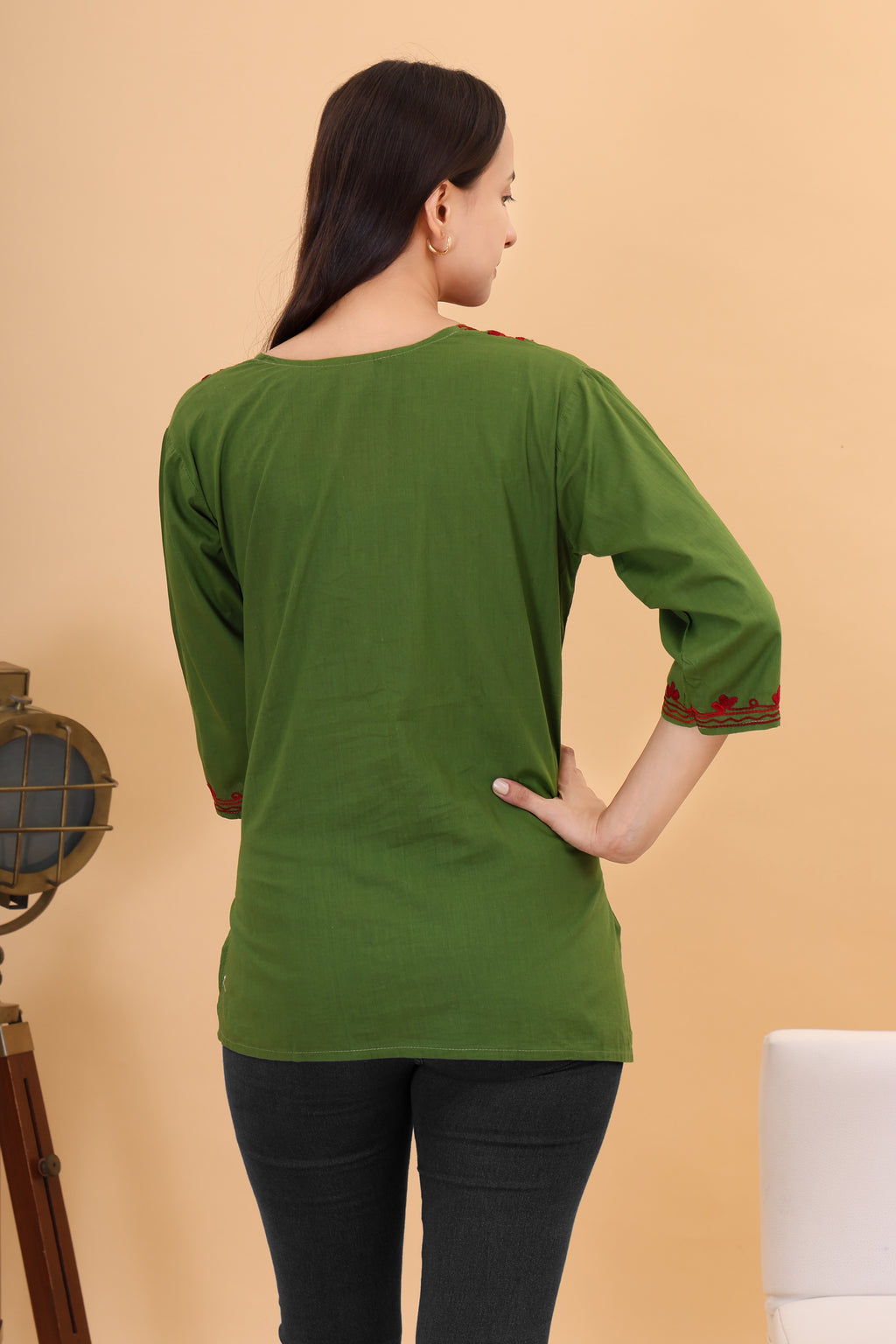 Women Cotton Kashmiri Embriodered Short Regular Fit Kurti