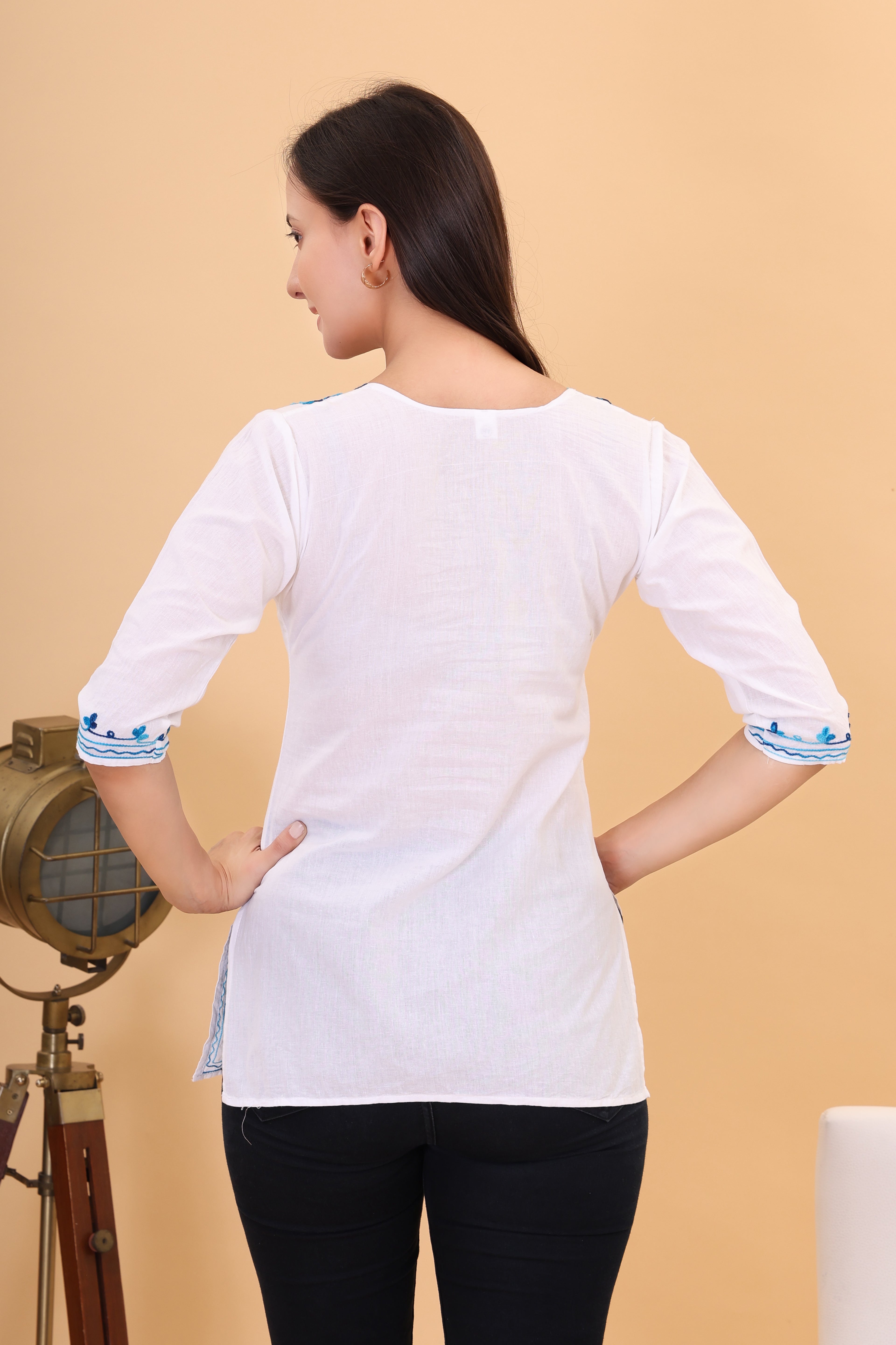 Women Cotton Kashmiri Embriodered Short Regular Fit Kurti