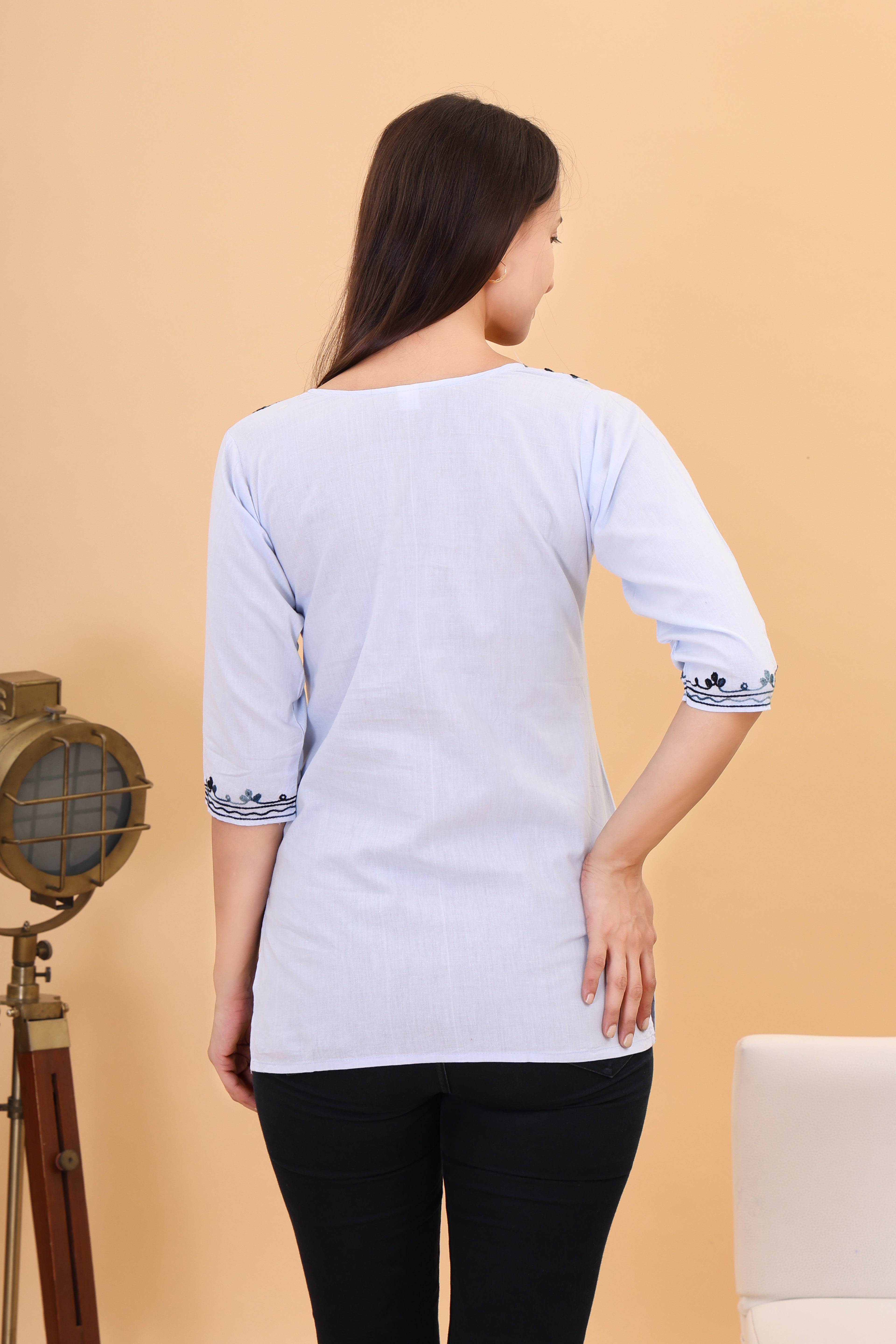 Women Cotton Kashmiri Embriodered Short Regular Fit Kurti