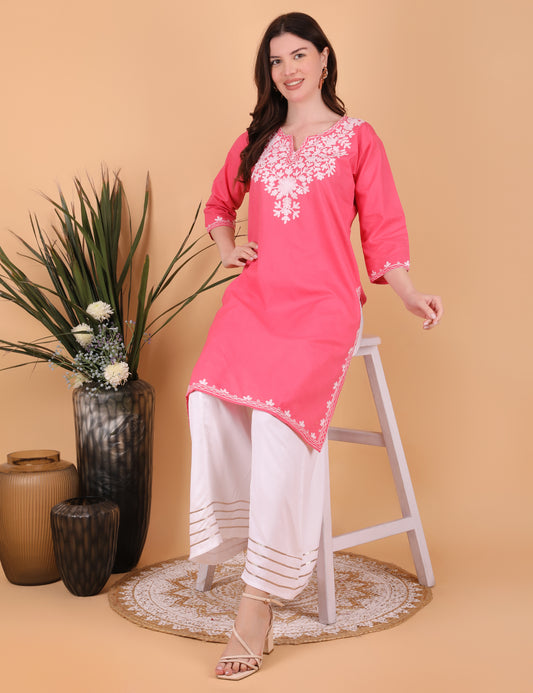 Women's Cotton Straight Kashmiri Embroidery Kurti