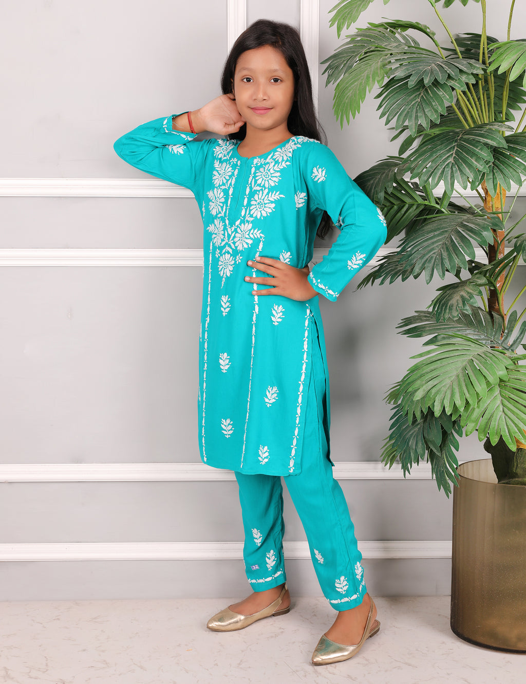 Kids Traditional Lucknowi Chikankari Kurti Paint Set, 3/4 Sleeves, Ethnic Wear
