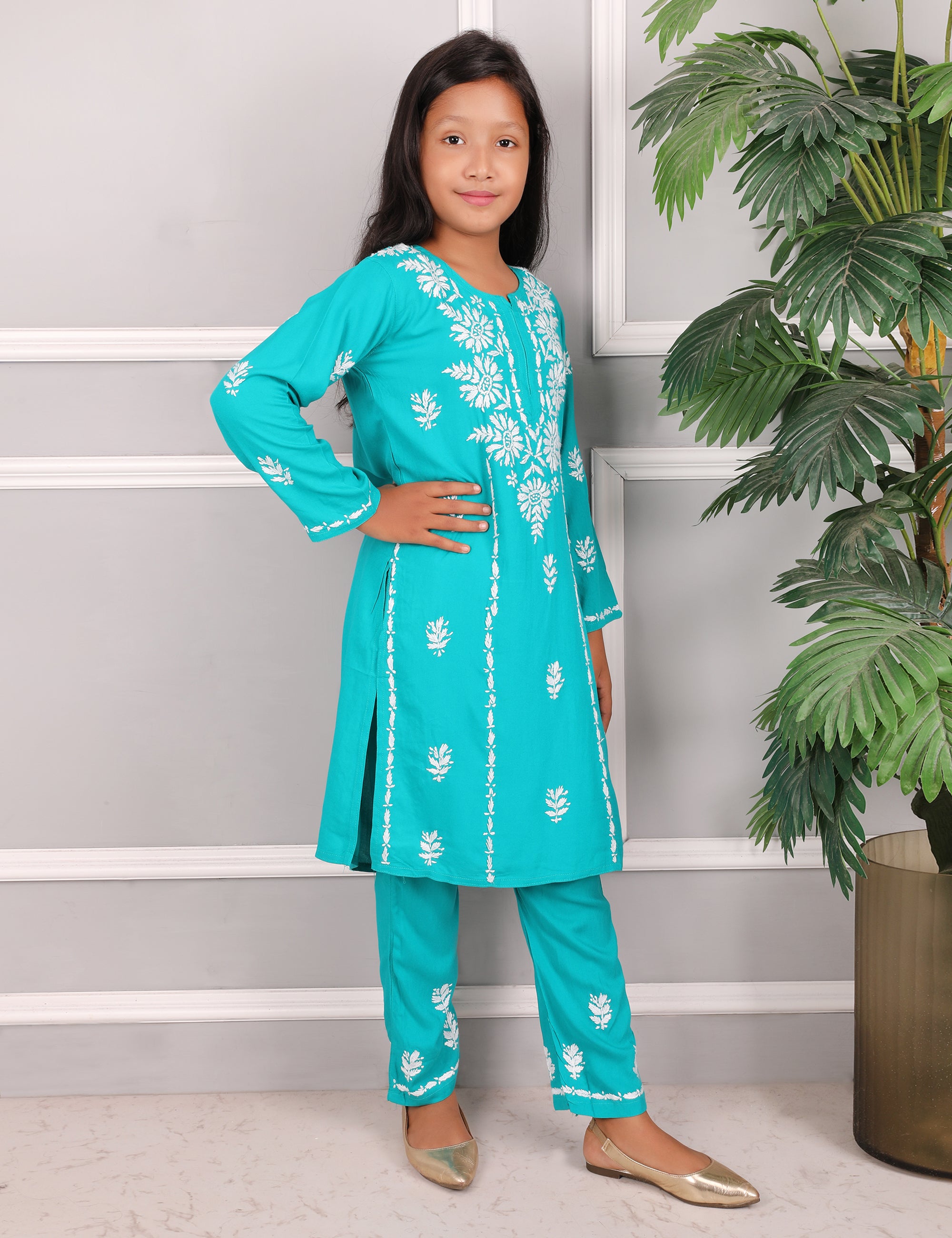 Kids Traditional Lucknowi Chikankari Kurti Paint Set, with White Floral Embroidery, 3/4 Sleeves, Ethnic Wear