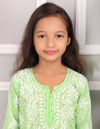 iKRABIB Kids Lucknowi Chikankari Kurti & Pant Set, 3/4 Sleeves