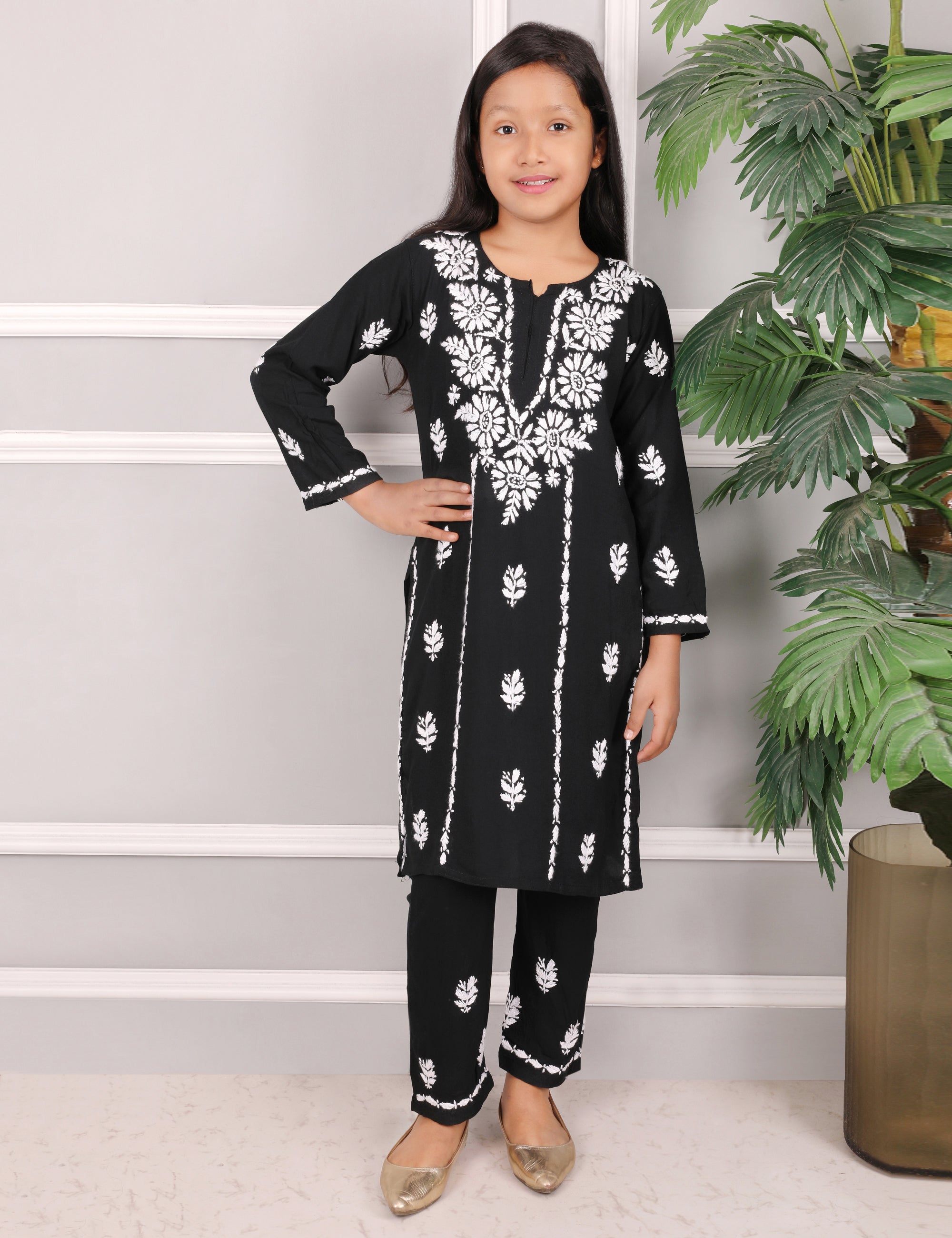 Kids Traditional Lucknowi Chikankari Kurti Paint Set, with White Floral Embroidery, 3/4 Sleeves, Ethnic Wear