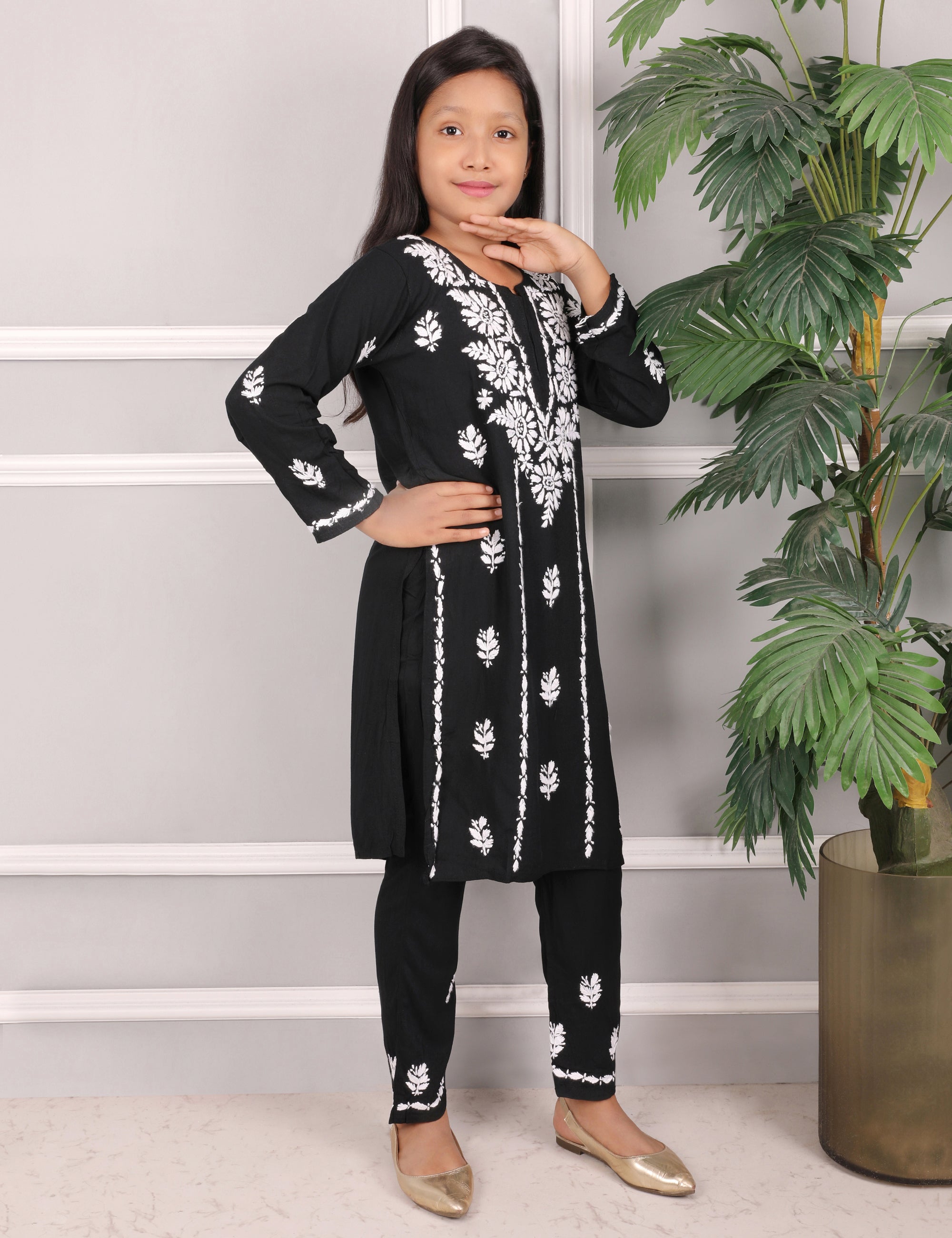Kids Traditional Lucknowi Chikankari Kurti Paint Set, with White Floral Embroidery, 3/4 Sleeves, Ethnic Wear