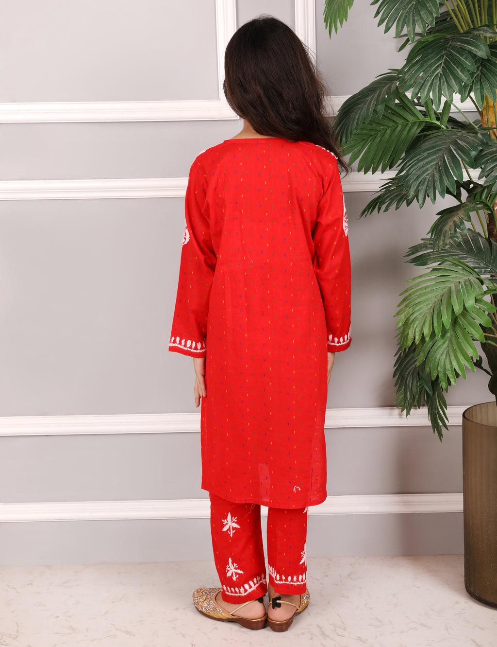 iKRABIB Kids Lucknowi Chikankari Kurti & Pant Set, 3/4 Sleeves