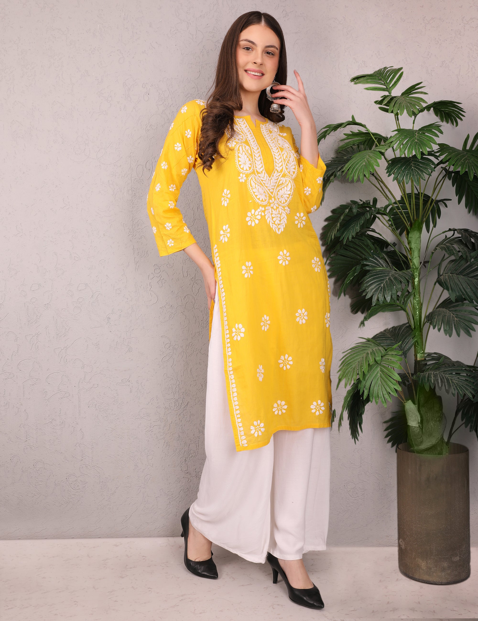 iKRABIB Women's Traditional Chikankari Kurti, 3/4 Sleeves