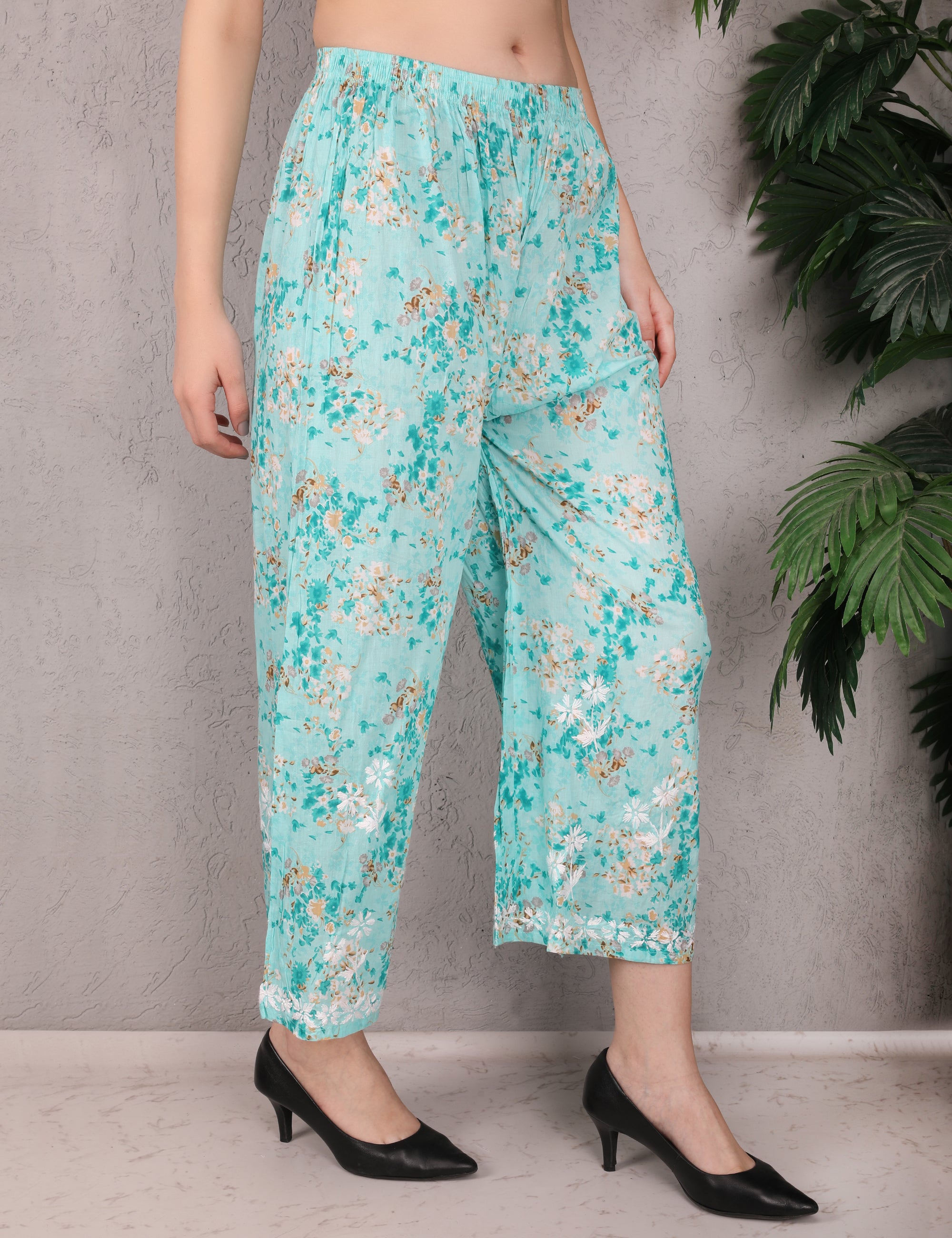 iKRABIB Women's Chikankari Kurti Palazzo Set, 3/4 Sleeves