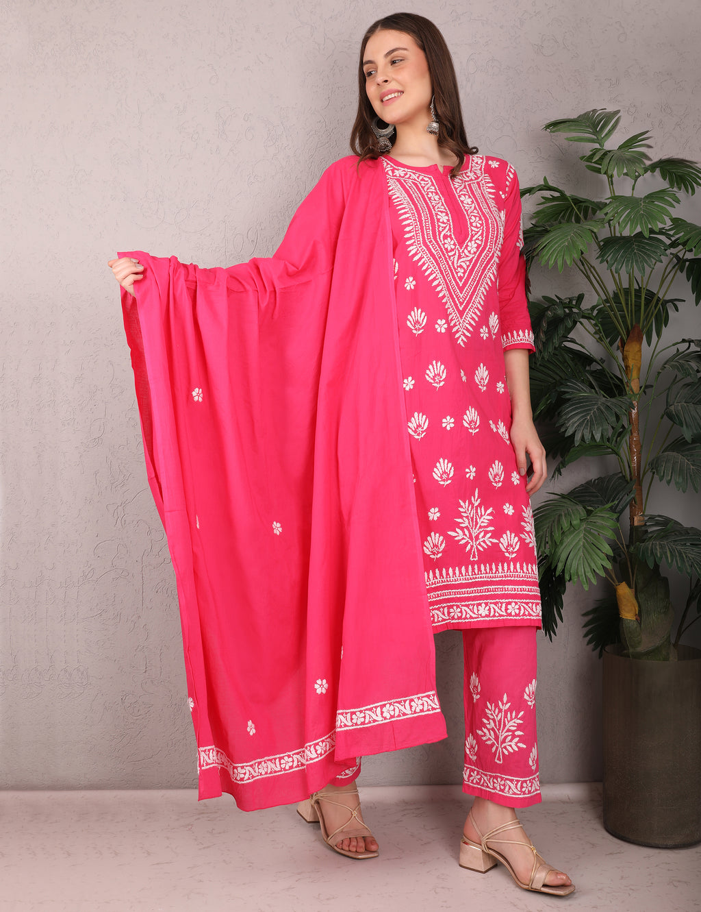 iKRABIB Women's Lucknowi Chikankari Kurti Palazzo Dupatta Set, 3/4 Sleeves