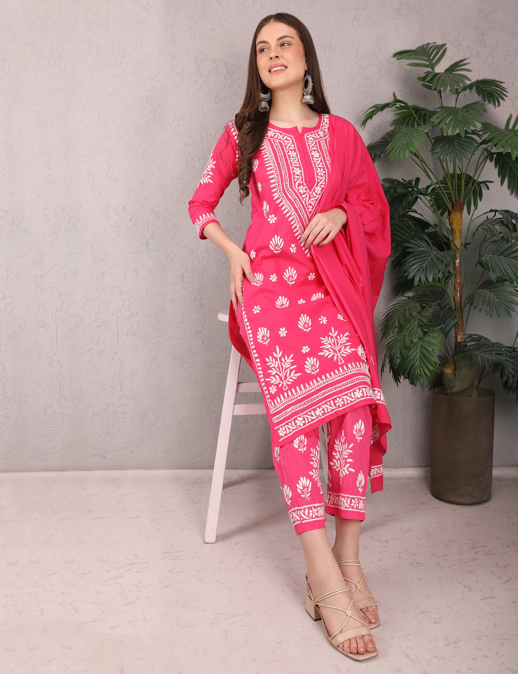 iKRABIB Women's Lucknowi Chikankari Kurti Palazzo Dupatta Set, 3/4 Sleeves