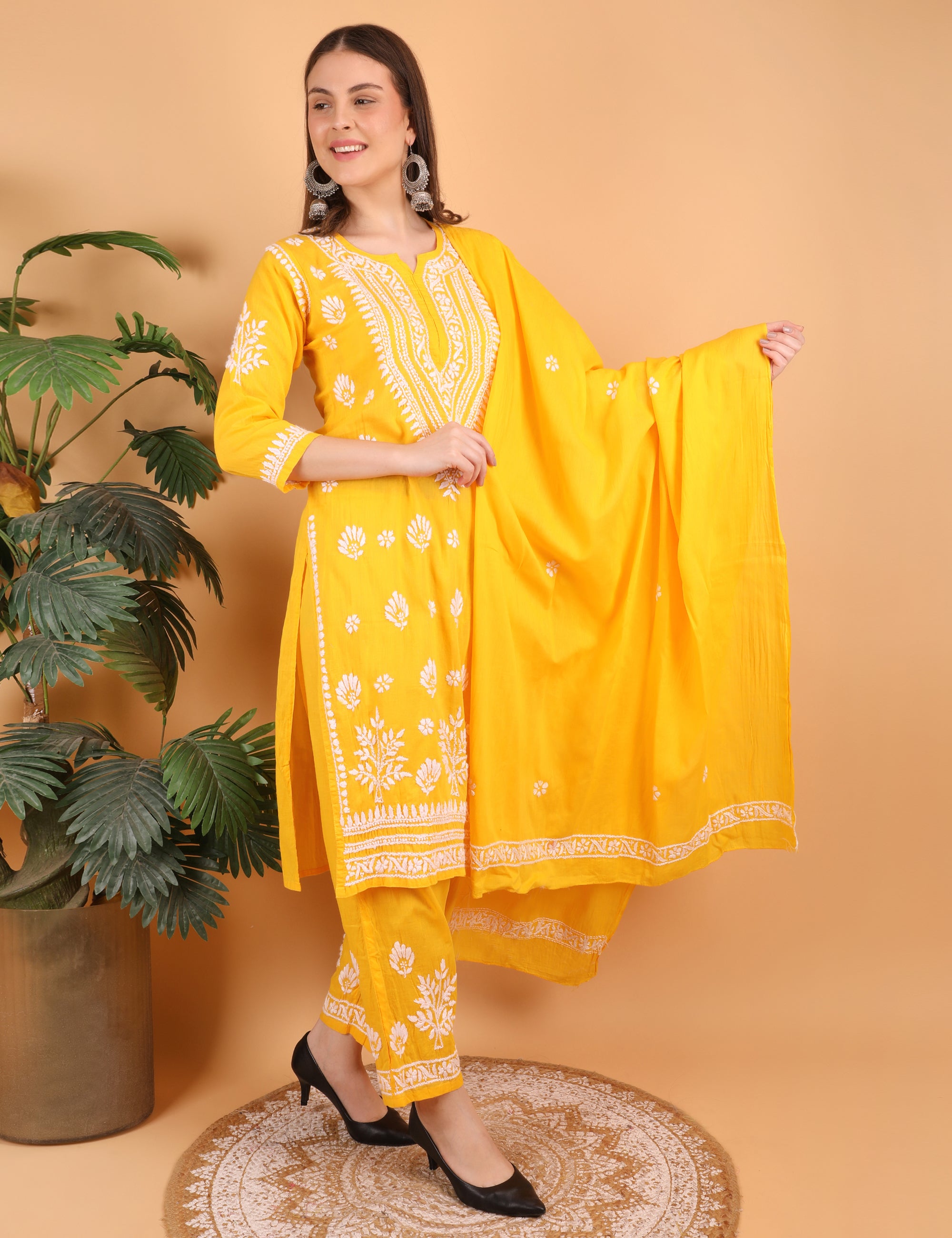 iKRABIB Women's Lucknowi Chikankari Kurti Palazzo Dupatta Set, 3/4 Sleeves