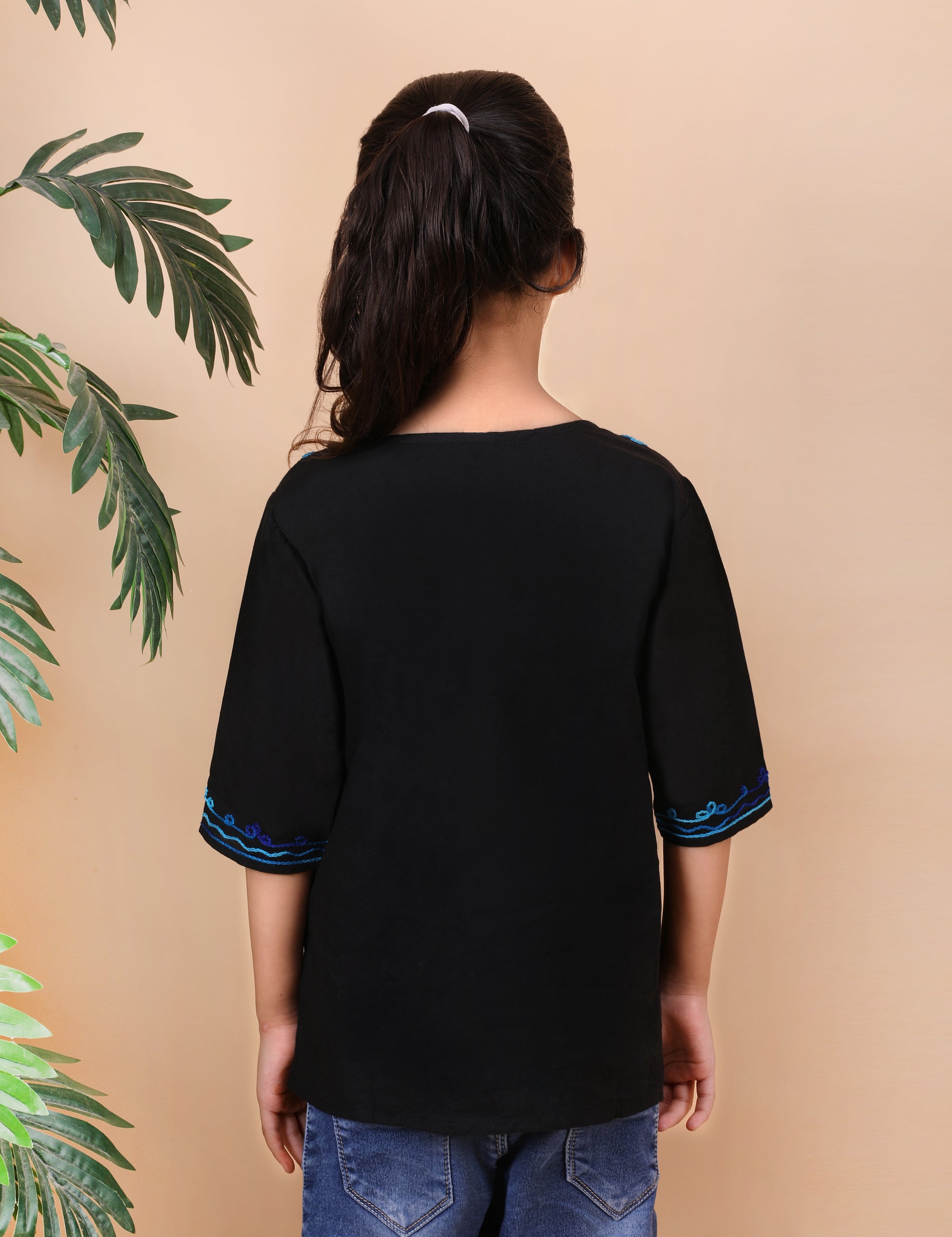 Kids Cotton Kashmiri Embriodered Short Regular Fit Kurti