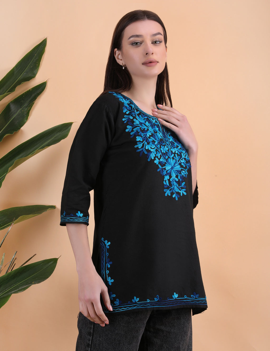 Women Cotton Kashmiri Embriodered Short Regular Fit Kurti