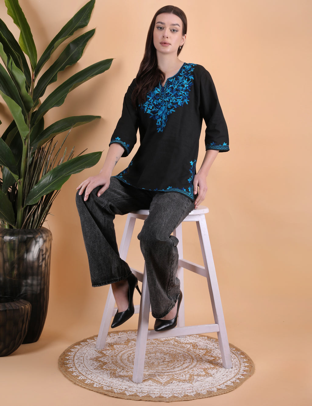 Women Cotton Kashmiri Embriodered Short Regular Fit Kurti