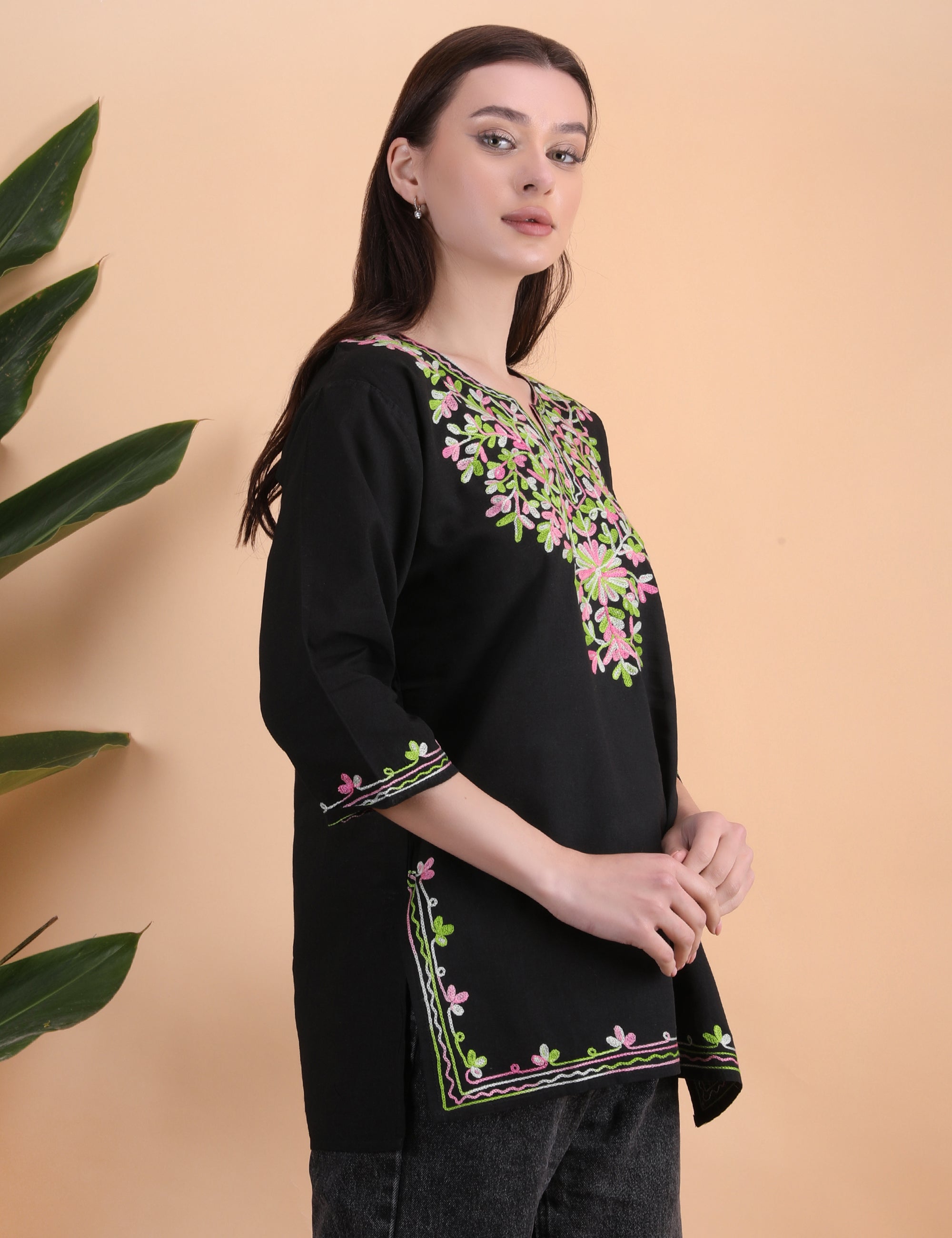 Women Cotton Kashmiri Embriodered Short Regular Fit Kurti