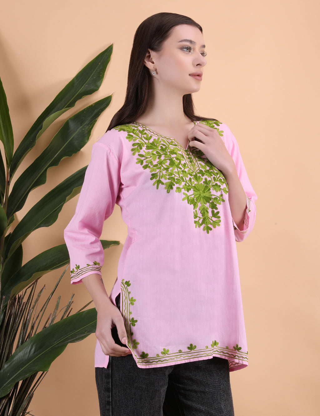 Women Cotton Kashmiri Embriodered Short Regular Fit Kurti