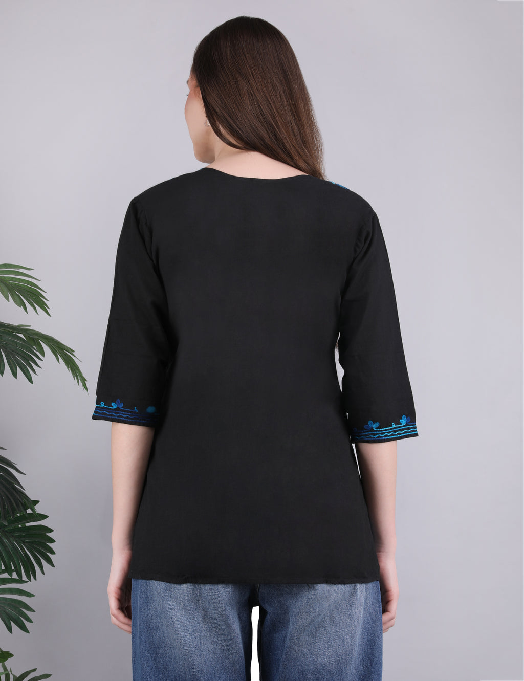 Women Cotton Kashmiri Embriodered Short Regular Fit Kurti