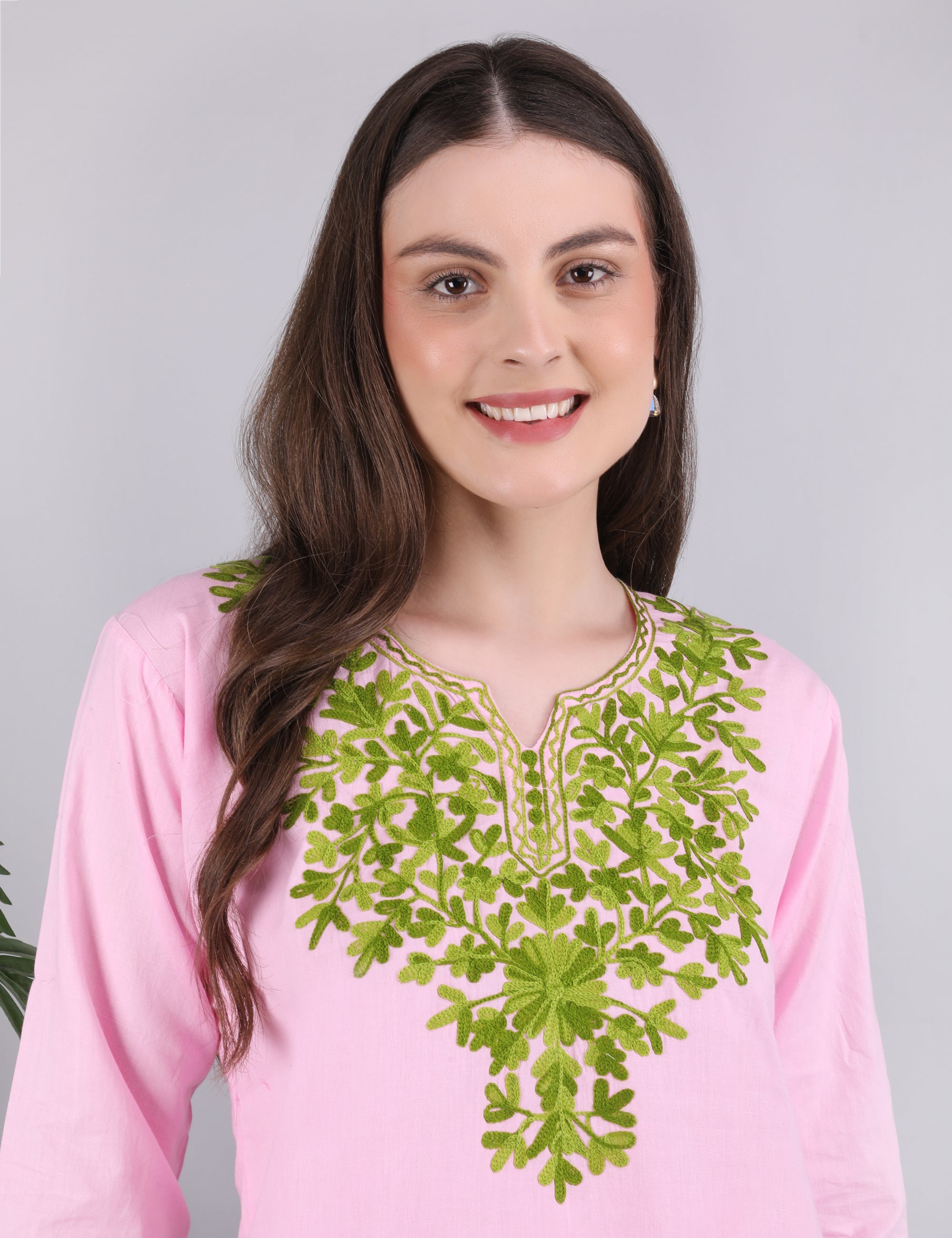 Women Cotton Kashmiri Embriodered Short Regular Fit Kurti