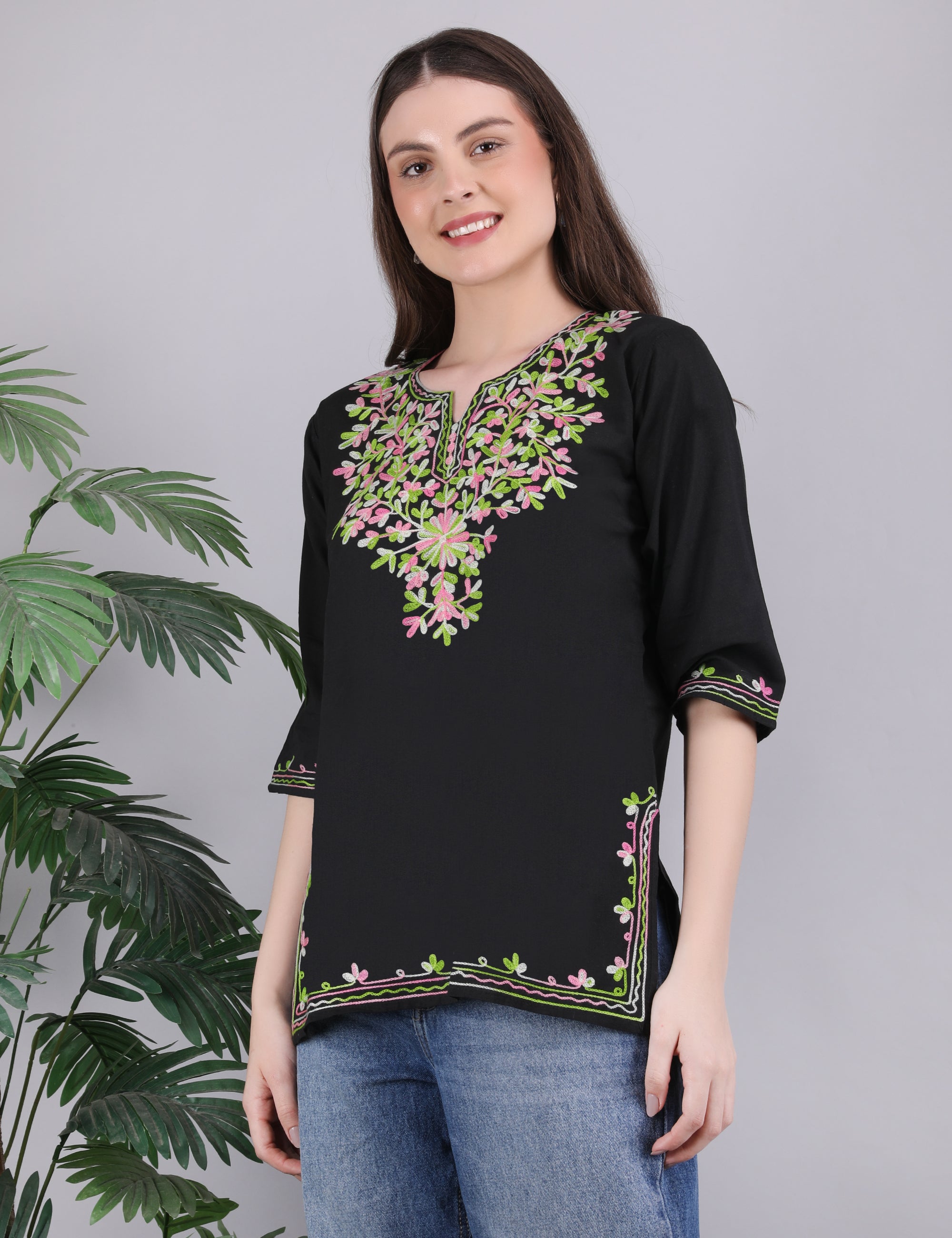 Women Cotton Kashmiri Embriodered Short Regular Fit Kurti