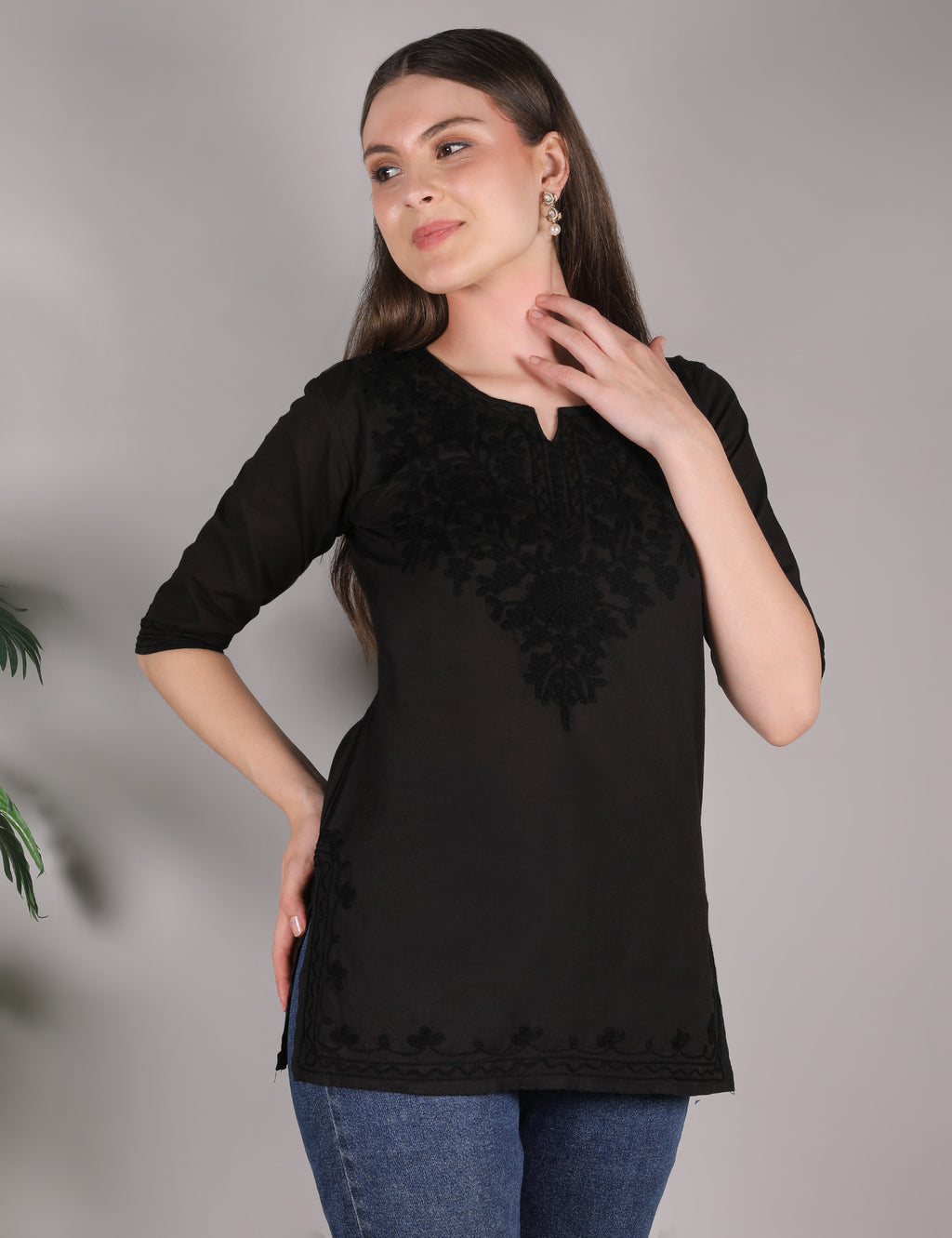 Women Cotton Kashmiri Embriodered Short Regular Fit Kurti